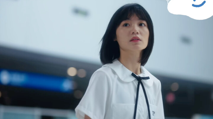Who can relate? When Jiang Jia’s secret crush ends in failure, her relieved smile really does seem t