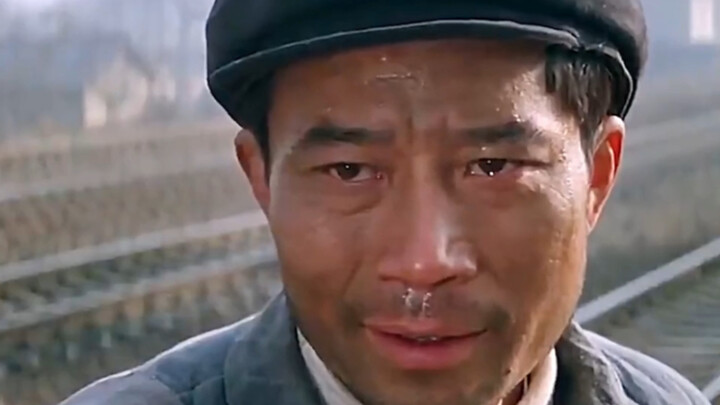 Kỳ tích phòng vé một thời! Giữa cái thời vé xem phim chỉ có 3 hào, bộ phim này vẫn thu về tới 130 tr