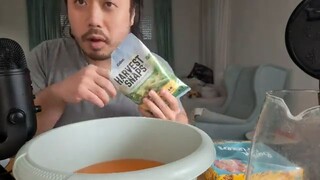 ASMR Calbee Green Pea Snack + Bath Fizzer & Water Sounds