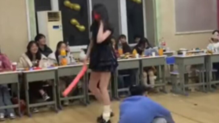 还知道躲爆头线