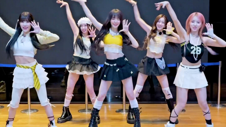 Colorful wooah, colorful blush