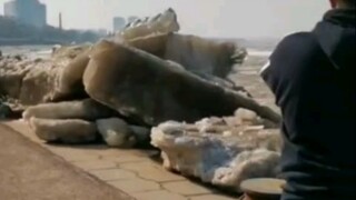 南方人请回避，开江景象难以想象