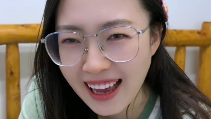 我觉得果果的普通话还是挺标准的😂😂😂