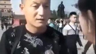 Hilarious! This is how a guy from Xi'an introduced the Big Wild Goose Pagoda...
