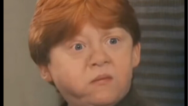 Gaya tawa kayak pengait gini nih