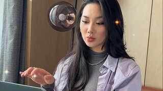 Para elit memfilmkan waktu istirahat mereka sendiri