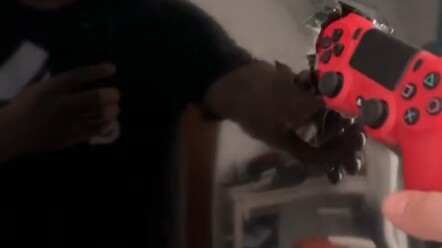 Senang sekali aku berhenti main game