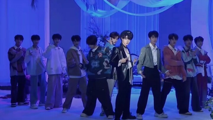 TF家族三代翻跳(Gashina)，最喜欢这个舞蹈‖朱志鑫18岁生日