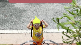 儿子和女儿回家时爸爸的反应...#人类幼崽#宝爸带娃#露兮粑粑 #小小露兮