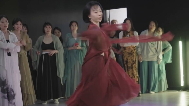 "Floating Light" Zhou Shen｜HelloDance Gaigai, the Queen of Chinese Style, the fourth master class in