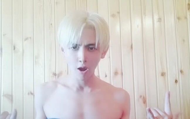 经过岁月磨砺后的哇喔日常逗逼生活