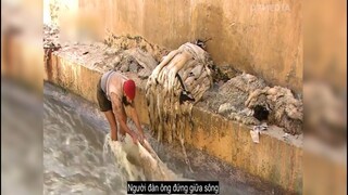 Ấn Độ Ngâm Da Với Cứt Để Làm Túi