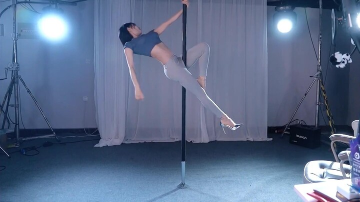 【Độc quyền】Đại Uy Thiên Long (bổ sung)