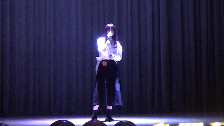 【ringooo】عندما كنت أغني في مسابقة المدرسة، اعتقدتُ أنني سأموت (في الماضي، فكرتُ أيضًا في إنهاء كل شي