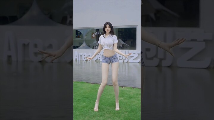 dancing girl #shorts