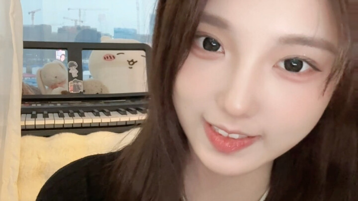 Standing on the rooftop, I tell only the wind: I don’t want to be swayed by anyone.