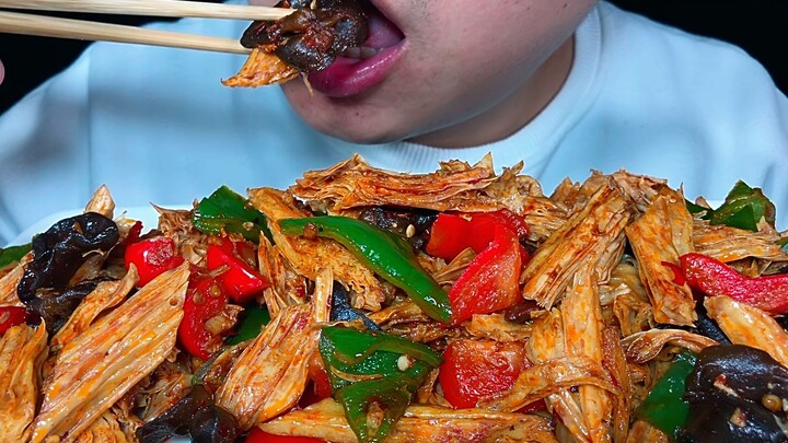 吃红烧腐竹，听不一样的咀嚼音！