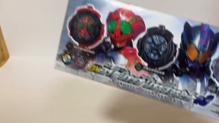 Can you buy a luxury set for 100 yuan? Double 11 Kamen Rider toys are highly recommended! No promoti