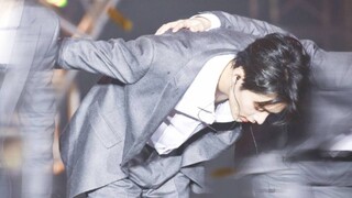今时不同往日，我的少年已成王