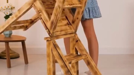 Chiếc ghế đẩu này thật tuyệt!