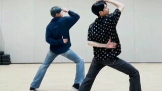 [Cui Ranjun] TikTok genius Ranjun Ni's dance challenge connect-the-dots