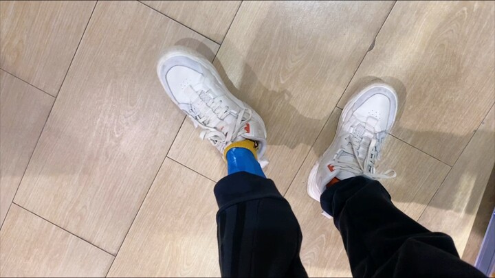 When your subconscious forgets about that leg, congratulations! 🎉 You’ve cleared the level!