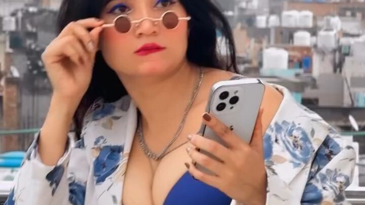 Viral TikTok Star Beauty, Dance, and Fun