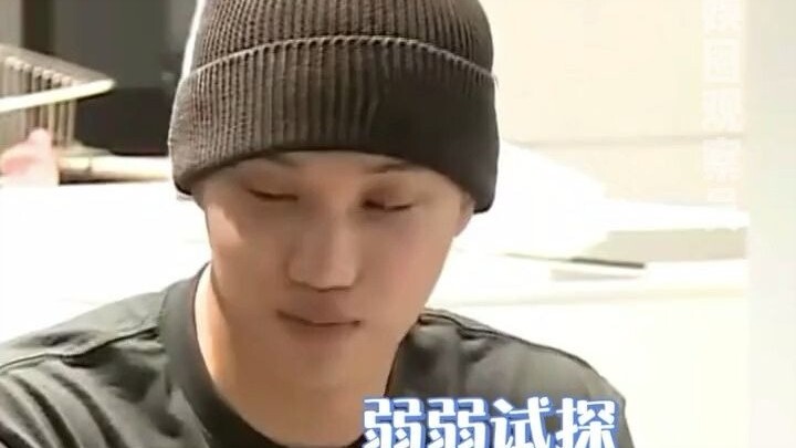 Sự sụp đổ của thần tượng chắc hẳn là do không có người cháu trai nào như Lai Wen để đánh thức ý định