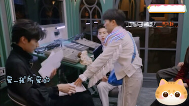 [Zhou Shen] I really love this part—it’s so perfectly, authentically exemplary (*^__^*)