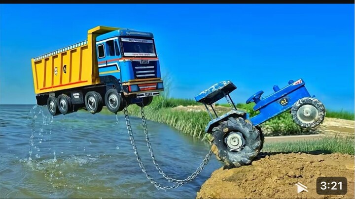 BharatBenz Ashok Leyland TATA SIGNAAccident Highway Pulling Out JCB 3DXTractor Scorpio Car ?