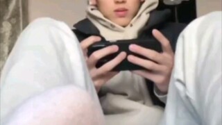 Đây là một phòng livestream Vương Giả Vinh Diệu cực kỳ bẩn, các bạn có thích không nhỉ?