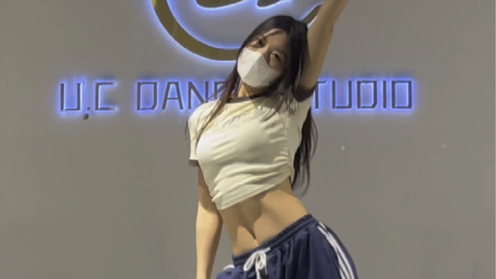 Nice body你好谈恋爱吗？甜甜的歌