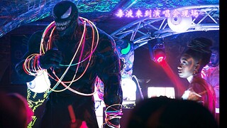 拥有一只毒液，超能力不就全了吗！