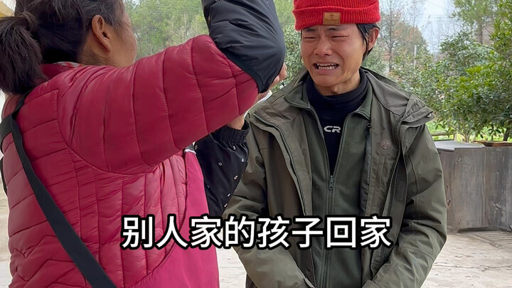 It’s almost Chinese New Year—what’s wrong with me putting up couplets at home?