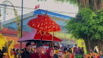 Festival "KIRAB PUSAKA BANYUMAS LAN HARI JADI BANYUMAS KE 452 TH