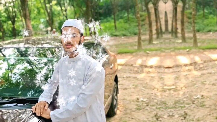 মদিনা শহর বহু দূরে আমি পড়ে আছি আজ ও গায়ে