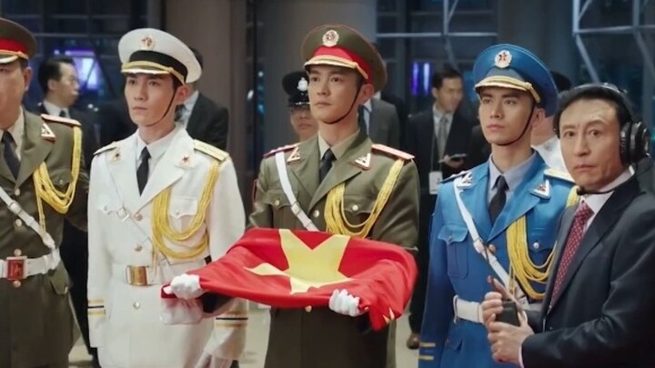 Details of Hong Kong's return: Flag-raiser Zhu Tao was actually swallowing blood when he swallowed s