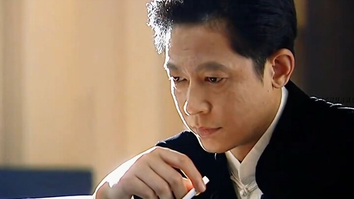 Who could resist lighting up a cigarette after seeing this?