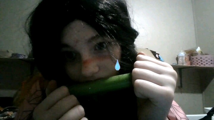 nezeko lol mini cosplayer