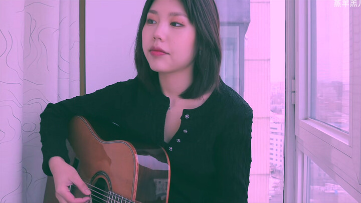 A girl covered Justin Bieber's "Yummy" with guitar