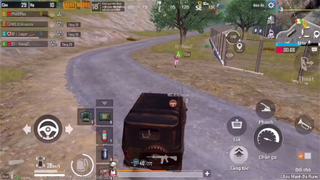 PUBG Mobile _ Trà Trộn CĐ - Đội Trầm Trồ Vì Cân Team Chí Tôn _ Dùng FlareGun Gọi Địch √