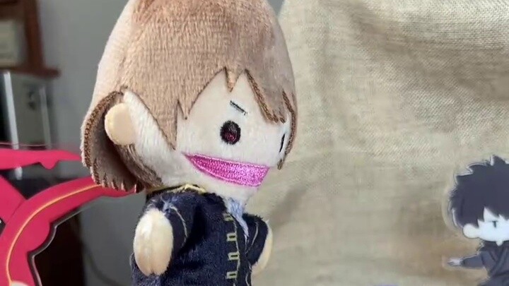 Chongshen Yintu | Unboxing a little bit of the millet weird things in the Shanghai Gintama pop-up st