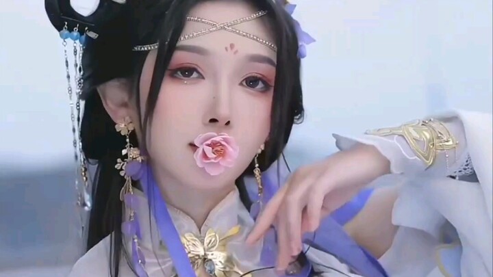 今日无事，勾栏听曲