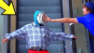 มหากาพย์พายในหน้าเล่นตลก!