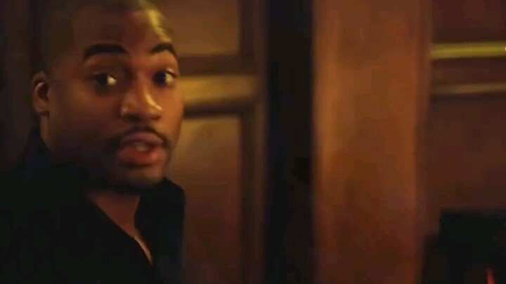 มือกลองระเบิด