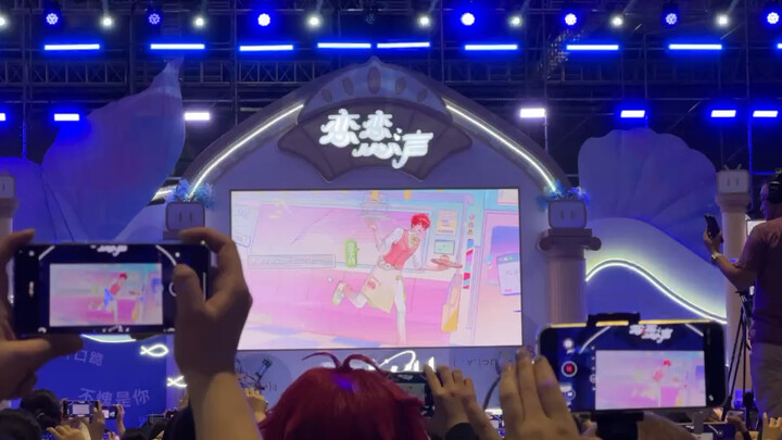 เพลงใหม่ล่าสุดจาก Laser! เปิดตัวครั้งแรกที่งานมหกรรมคอสเพลย์ BW!