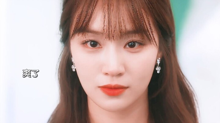 New drama is on air: A rich girl died in a car accident and was unexpectedly reborn. She began to go