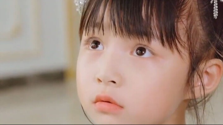 เด็กหญิงที่ถูกกลั่นแกล้งถูกรับเลี้ยงโดยซีอีโอ ไม่คิดว่าจะนำโชคไม่สิ้นสุดสู่ตระกูล ทำทุกคนตะลึง