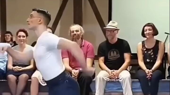 النواة القوية