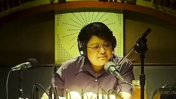 Han Hong: On what grounds did he push this woman down so many times?